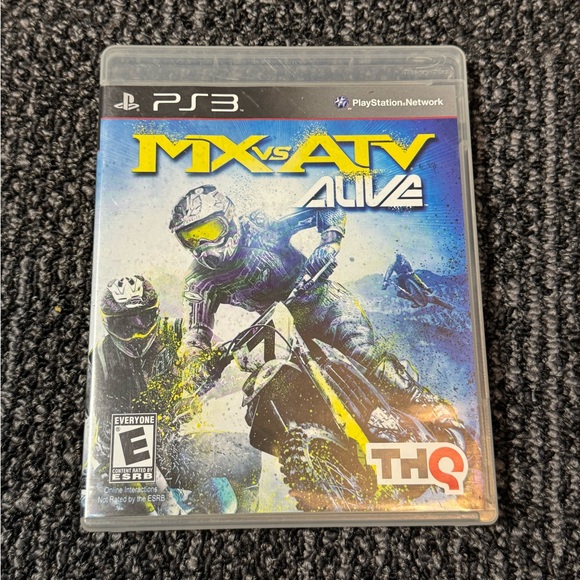 MX vs. ATV Alive (Sony PlayStation 3, 2011) - Picture 1 of 3